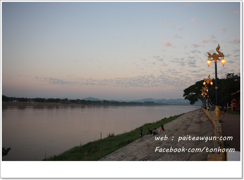http://paiteawgun.com/blog/wp-content/uploads/2011/12/chiangkhan_026.jpg